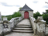 Le Faouêt : Chapelle Saint Barbe -oratoire Saint-michel