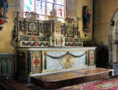 Fouesnant les Glénan : l'autel de l'église Saint Pierre