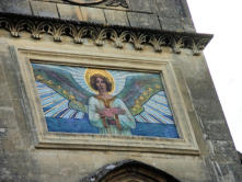 Aiguèze : église Saint Roch, peinture sur le clocher