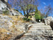 Aiguèze : le chemin de ronde, l'escalier