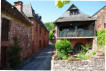 Collonges la Rouge : maisons médiévales