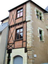 Thouars : maison particulière