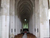 Saint Jouin de Marnes nef de l'abbatiale Saint Jouin