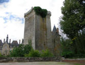 Saint Loup Lamairé : la tour carré