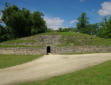 Tumulus de Bougon : tumulus de grande taille