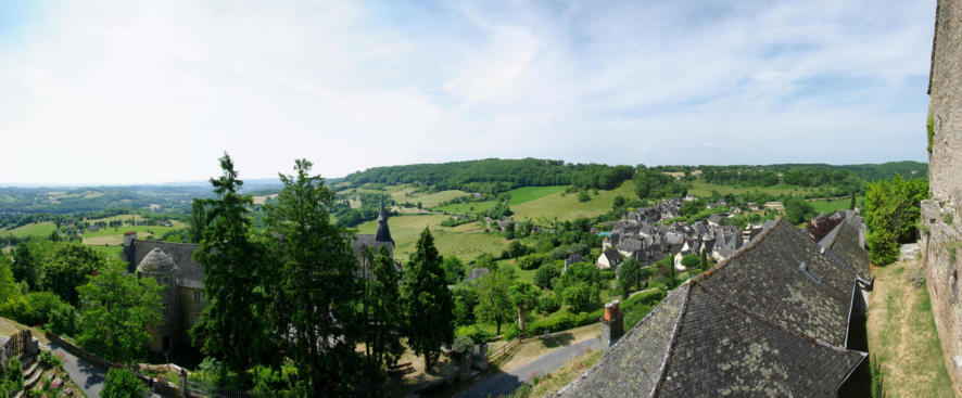 Turenne : paysage de puis le château