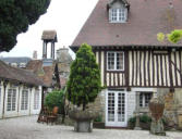 Dives sur Mer :maison à pan de bois