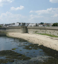 Concarneau : les remparts